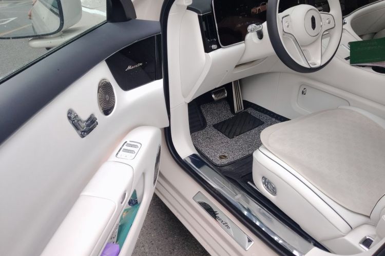 Used Hima S800 2025 Model, Range-Extended Starlight Premium Edition, 5 Seats Driver Seat