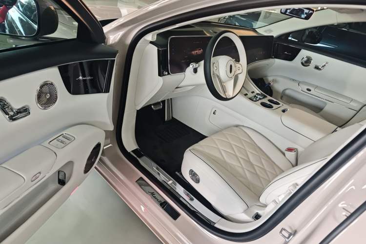 Used Hima S800 2025 Model, Range-Extended Starlight Executive Edition, 4 Seats Driver Seat