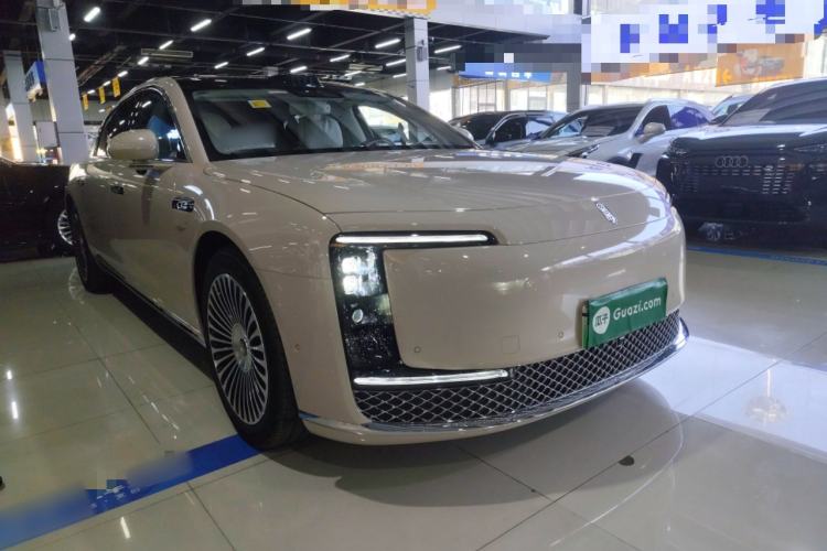 Used Hima S800 2025 Model, Pure Electric Starlight Premium Edition, 5 Seats Front Right 45 Deg