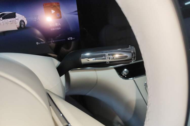 Used Hima S800 2025 Model, Pure Electric Starlight Premium Edition, 5 Seats Gear Lever