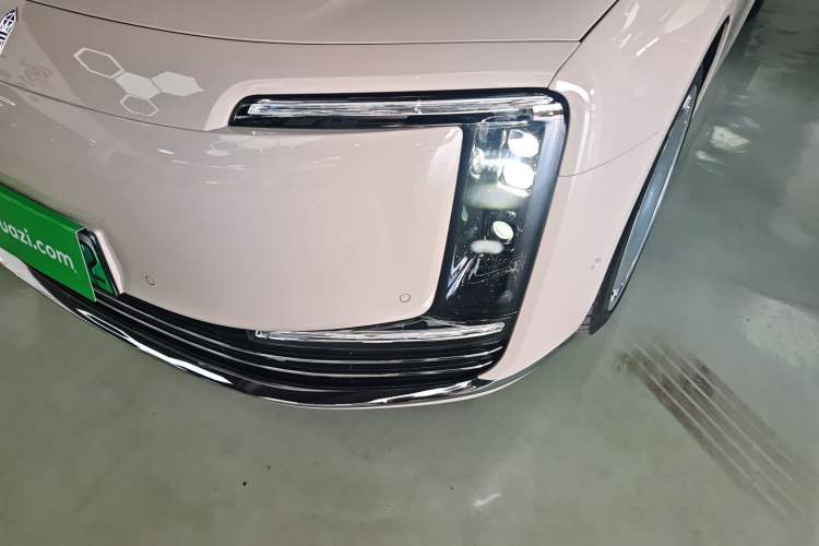 Used Hima S800 2025 Model, Range-Extended Starlight Executive Edition, 4 Seats Left Front Headlight
