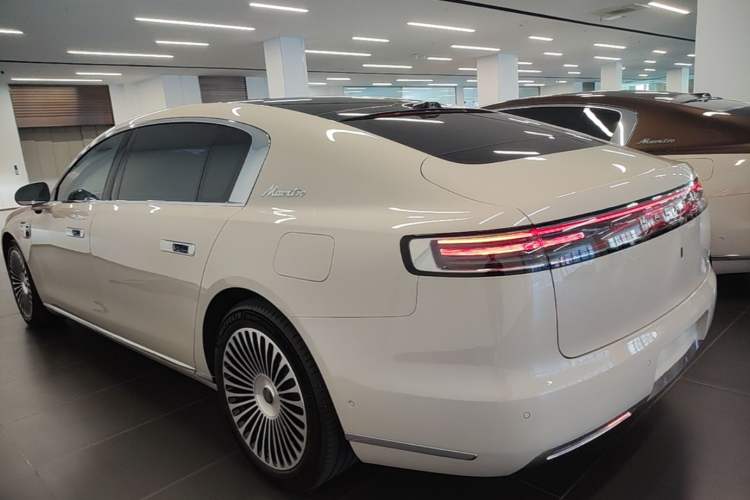 Used Hima S800 2025 Model, Pure Electric Starlight Executive Edition, 4 Seats Rear Left 45 Deg