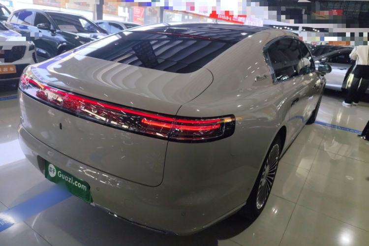 Used Hima S800 2025 Model, Pure Electric Starlight Premium Edition, 5 Seats Rear Right 45 Deg