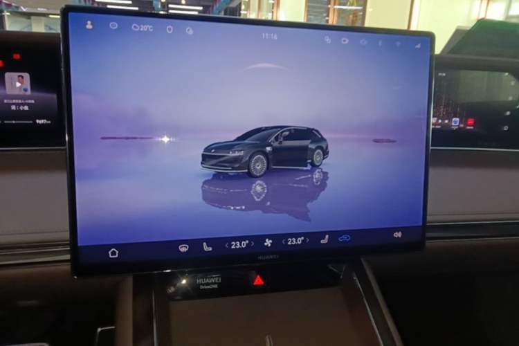 Used Hima S9T 2025 Model Range-Extended Max Audio And AC Panel