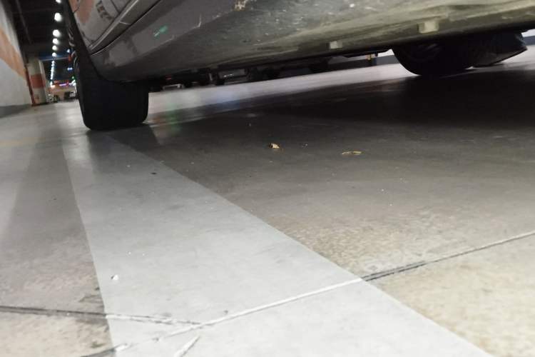Used Hima S9T 2025 Model Range-Extended Max Long-Range Version Chassis Front Right