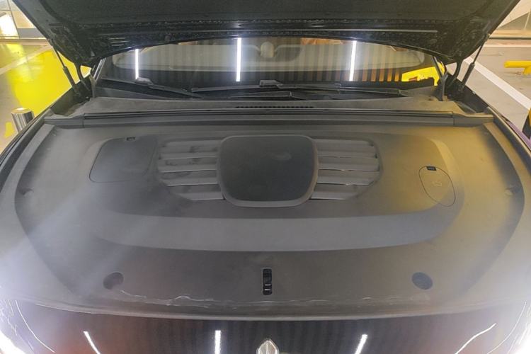 Used Hima S9T 2025 Model Range-Extended Ultra Long-Range Version Engine Bay