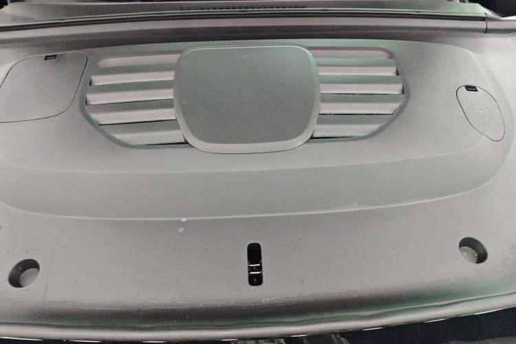 Used Hima S9T 2025 Model Range-Extended Ultra Long-Range Version Engine Bay