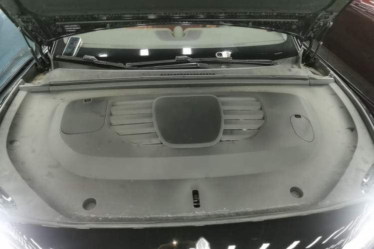 Used Hima S9T 2025 Model Range-Extended Ultra Long-Range Version Engine Bay