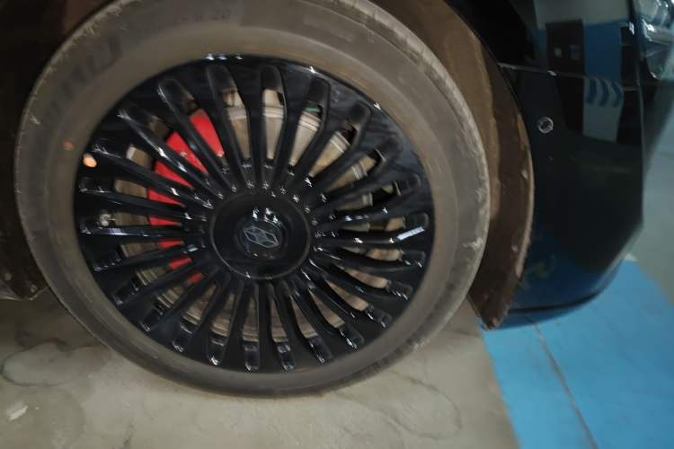 Used Hima S9T 2025 Model Pure Electric Four-Wheel-Drive Max Exterior 2