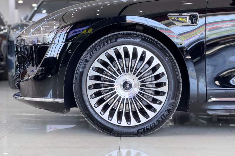 Used Hima S9T 2025 Model Pure Electric Four-Wheel-Drive Ultra Exterior 6