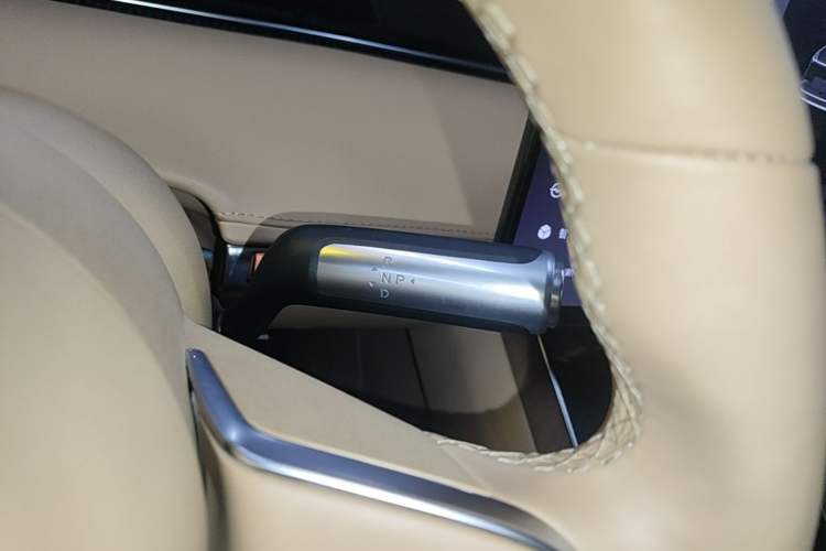 Used Hima S9T 2025 Model Range-Extended Ultra Long-Range Version Gear Lever