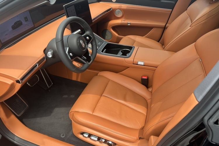 Used Hima S9T 2025 Model Range-Extended Ultra Long-Range Version Interior 4