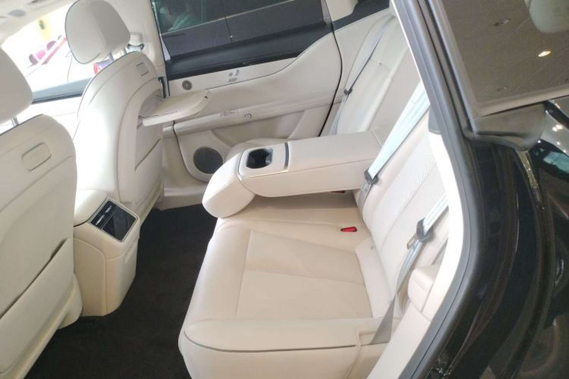 Used Hima S9T 2025 Model Range-Extended Ultra Long-Range Version Interior 4