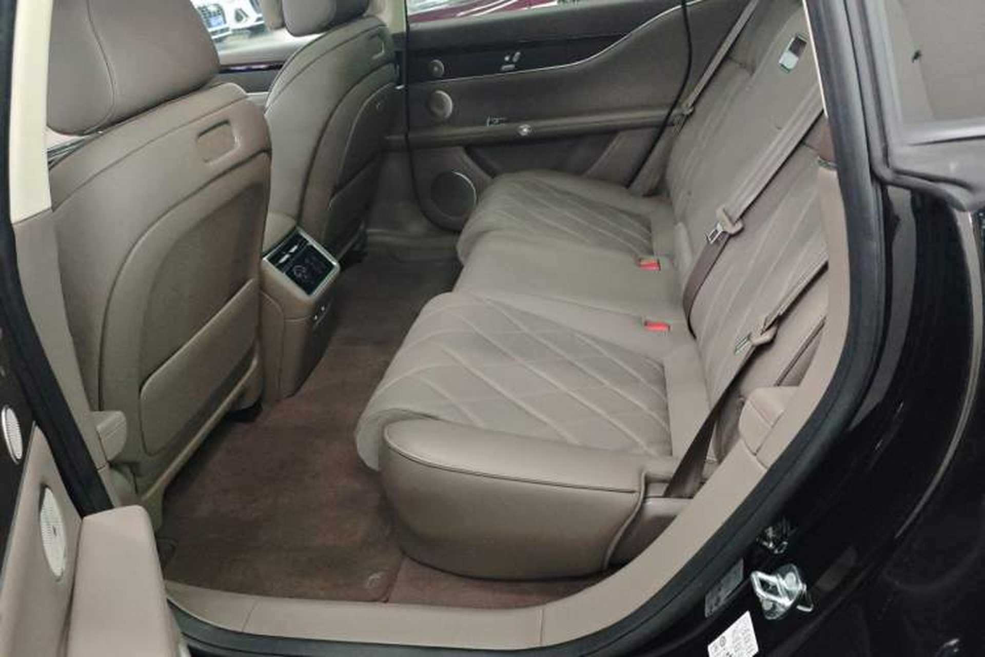 Used Hima S9T 2025 Model Range-Extended Ultra Long-Range Version Interior 4