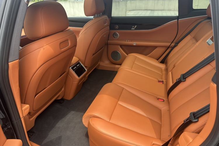 Used Hima S9T 2025 Model Range-Extended Ultra Long-Range Version Interior 5