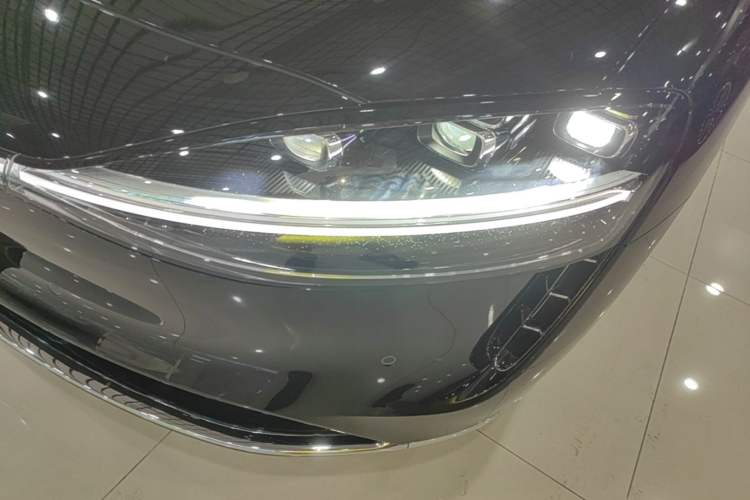 Used Hima S9T 2025 Model Range-Extended Ultra Long-Range Version Left Front Headlight