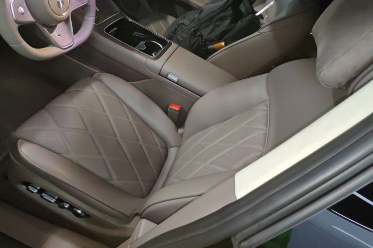 Used Hima S9T 2025 Model Range-Extended Max Left Front Seat