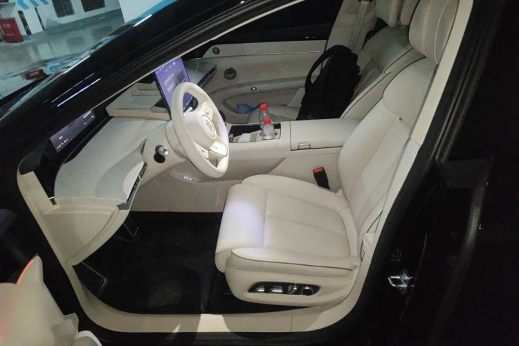 Used Hima S9T 2025 Model Pure Electric Four-Wheel-Drive Max Left Front Seat