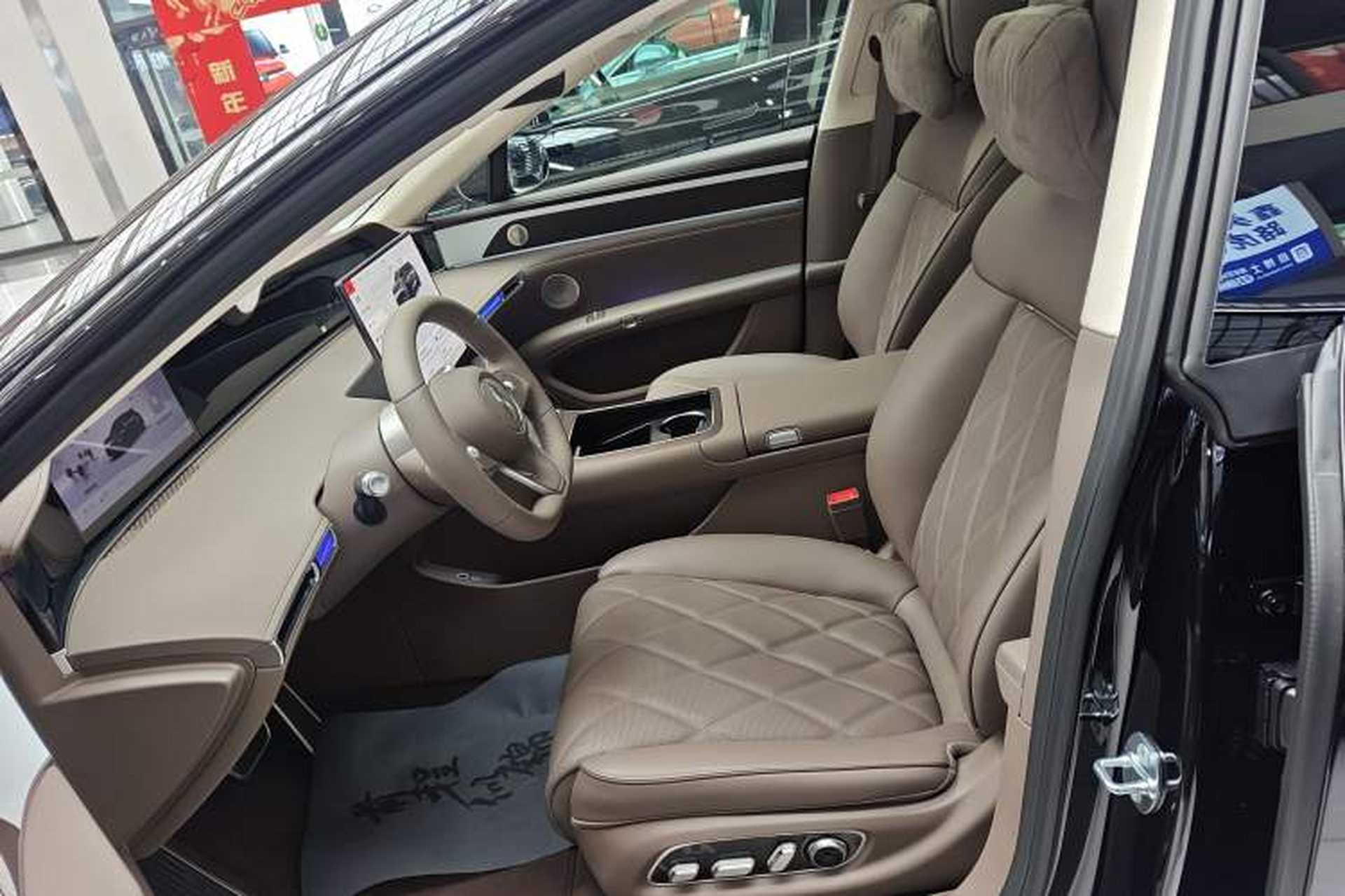 Used Hima S9T 2025 Model Range-Extended Max Long-Range Version Left Front Seat