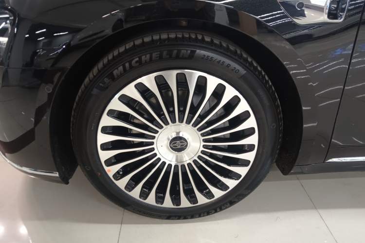 Used Hima S9T 2025 Model Range-Extended Ultra Long-Range Version Left Front Wheel Hub