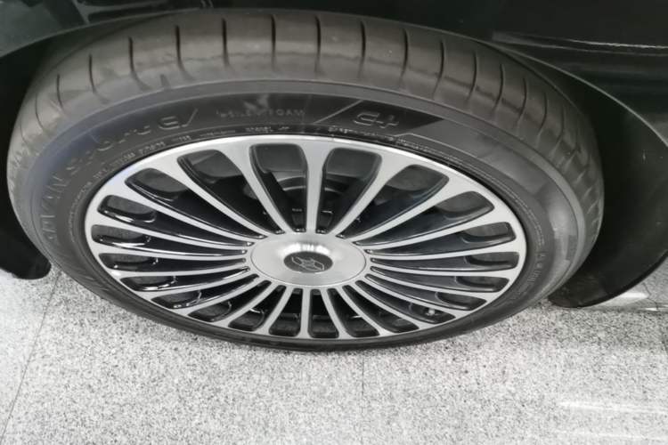 Used Hima S9T 2025 Model Range-Extended Ultra Long-Range Version Left Front Wheel Hub