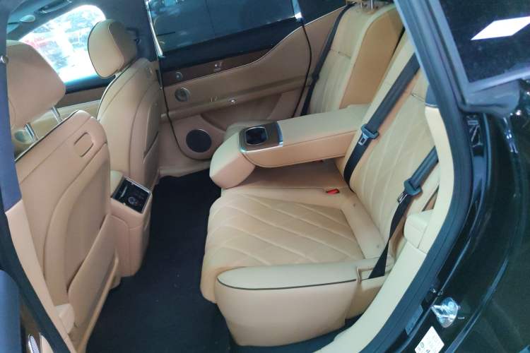 Used Hima S9T 2025 Model Range-Extended Ultra Long-Range Version Left Rear Seat