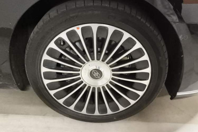 Used Hima S9T 2025 Model Range-Extended Max Long-Range Version Right Front Wheel Hub