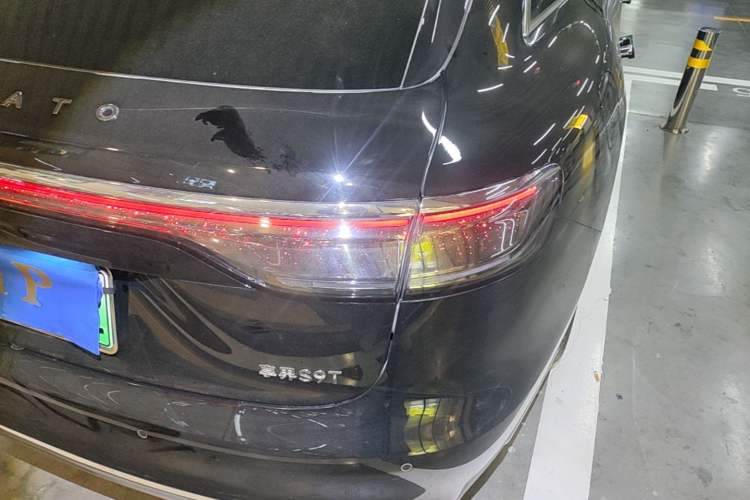 Used Hima S9T 2025 Model Range-Extended Ultra Long-Range Version Right Rear Taillight