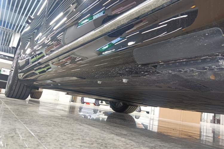 Used Hima S9T 2025 Model Range-Extended Ultra Long-Range Version Right Side Sill