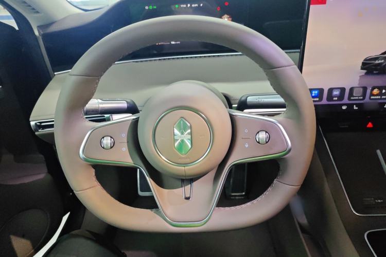 Used Hima S9T 2025 Model Range-Extended Max Steering Wheel