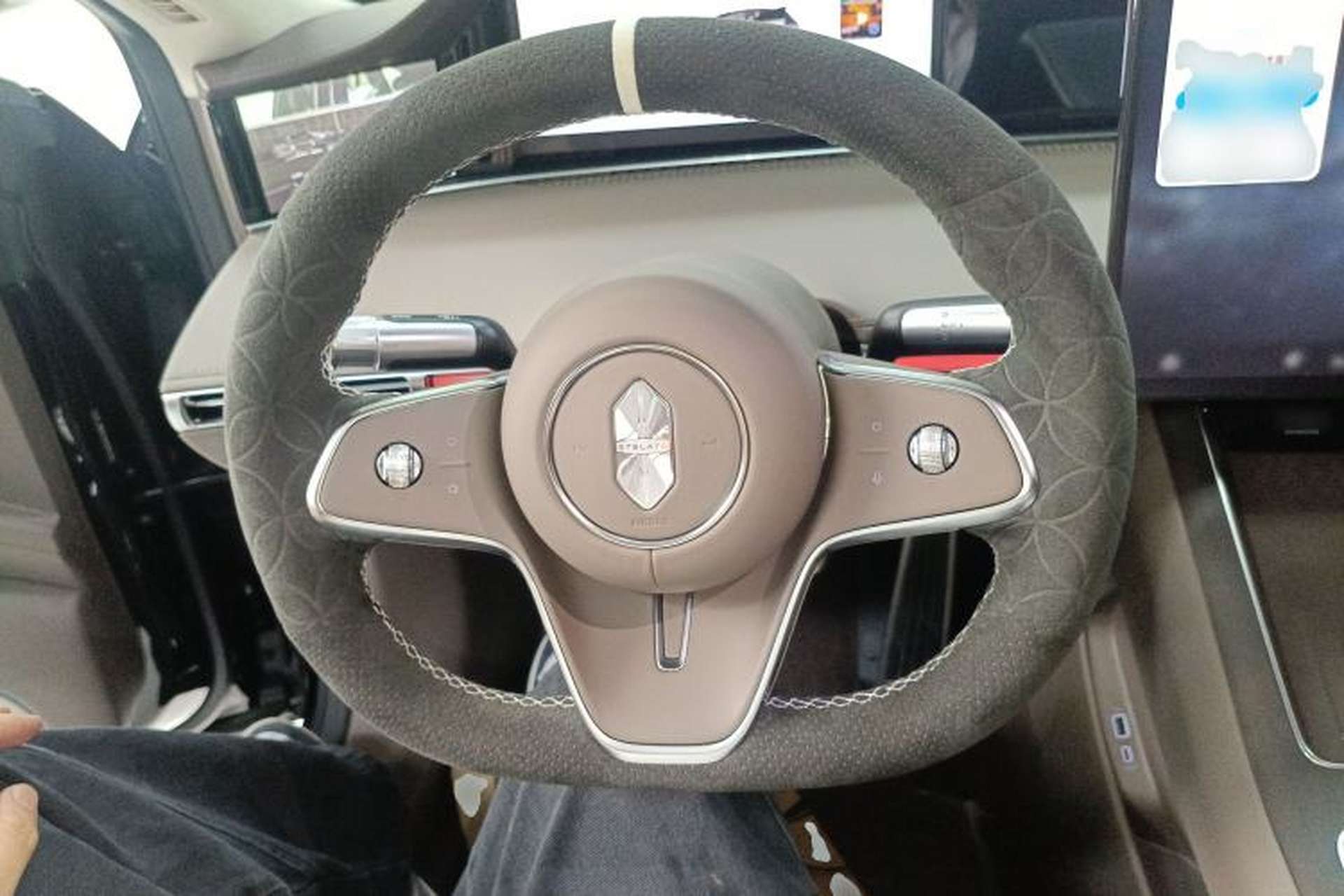 Used Hima S9T 2025 Model Pure Electric Four-Wheel-Drive Ultra Steering Wheel