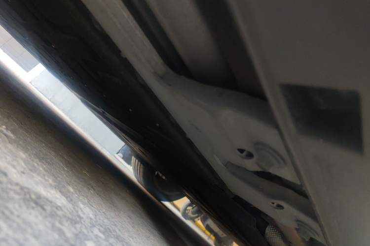 Used Hima S9T 2025 Model Range-Extended Ultra Long-Range Version Chassis Front Left