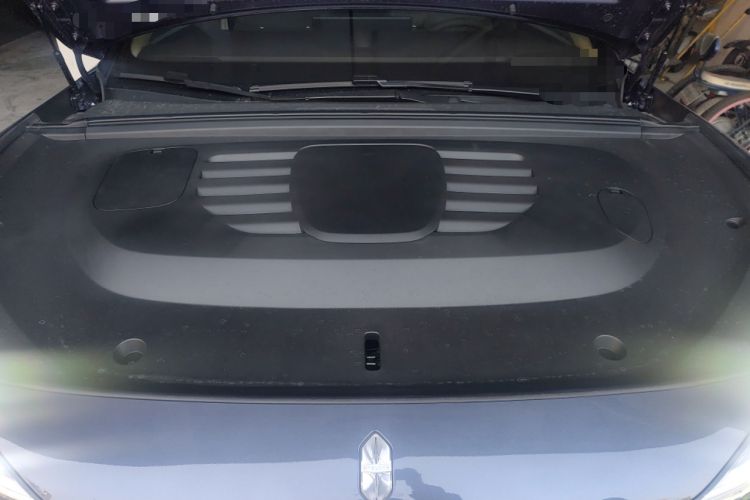 Used Hima S9T 2025 Model Range-Extended Ultra Long-Range Version Engine Bay