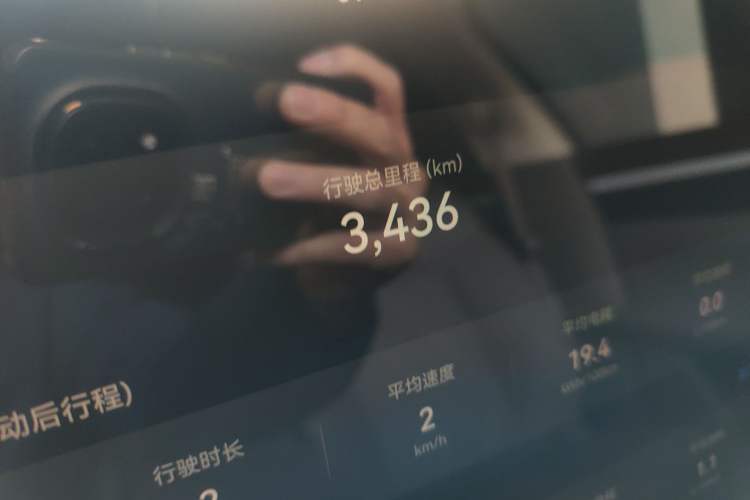 Used Hima S9T 2025 Model Range-Extended Ultra Long-Range Version Odometer Close Up