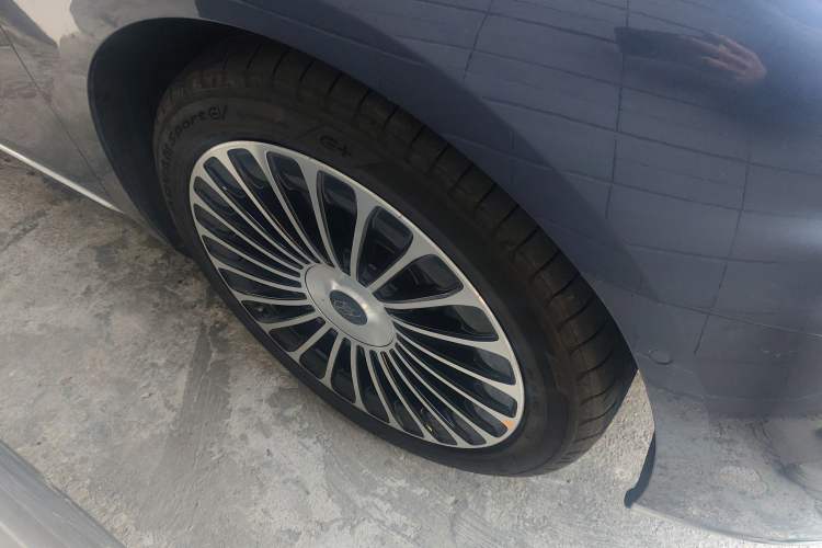 Used Hima S9T 2025 Model Range-Extended Ultra Long-Range Version Right Front Wheel Hub
