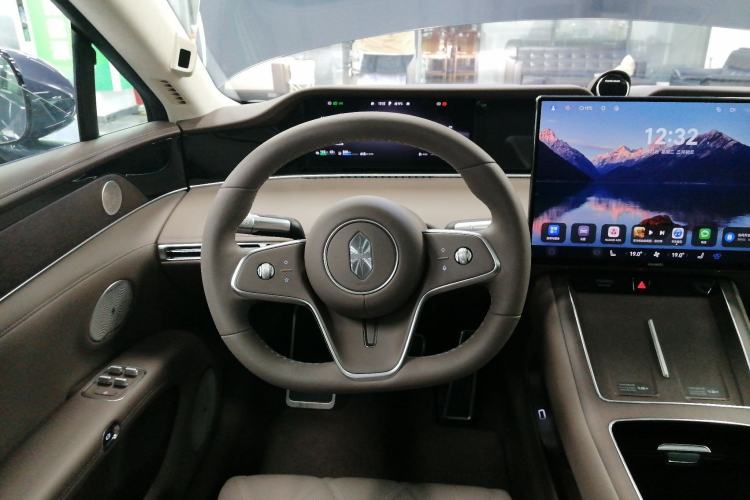 Used Hima S9T 2025 Model Range-Extended Ultra Long-Range Version Steering Wheel
