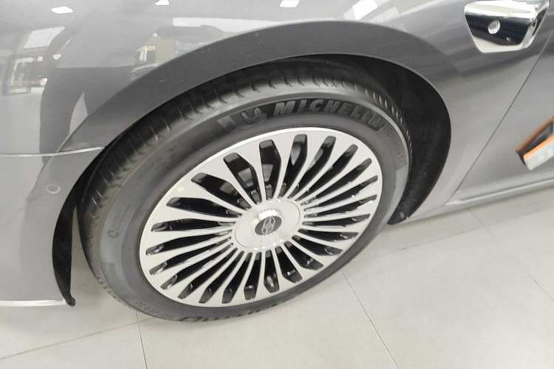 Used Hima S9T 2025 Model Range-Extended Ultra Long-Range Version Left Front Wheel Hub