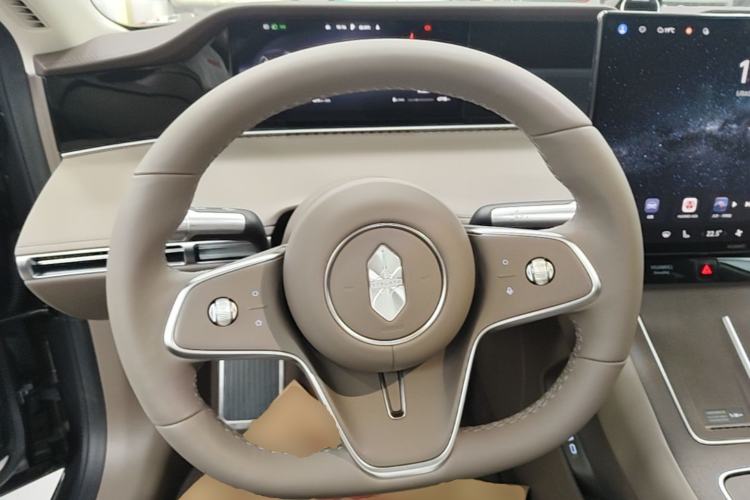 Used Hima S9T 2025 Model Range-Extended Ultra Long-Range Version Steering Wheel