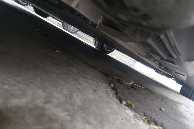 Used Hima S9T 2025 Model Range-Extended Ultra Long-Range Version Chassis Front Left
