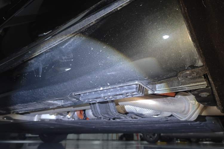 Used Hima S9T 2025 Model Range-Extended Ultra Long-Range Version Chassis Rear Left