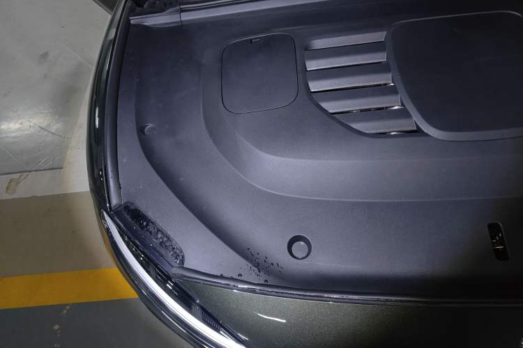 Used Hima S9T 2025 Model Range-Extended Ultra Long-Range Version Engine Bay Right