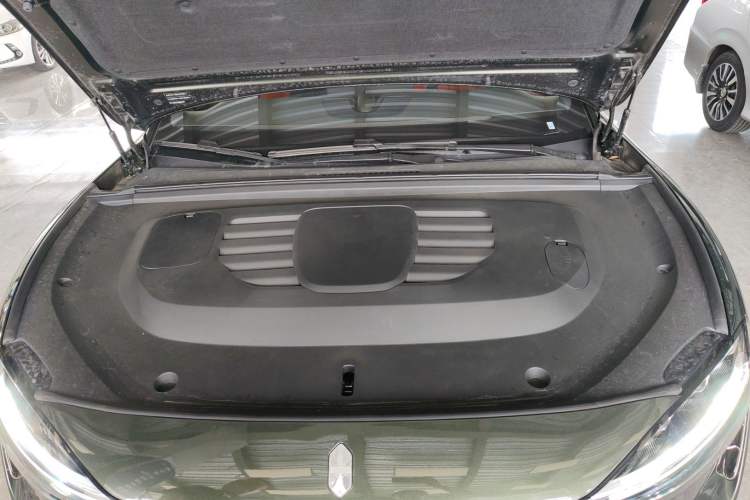 Used Hima S9T 2025 Model Range-Extended Ultra Long-Range Version Engine Bay