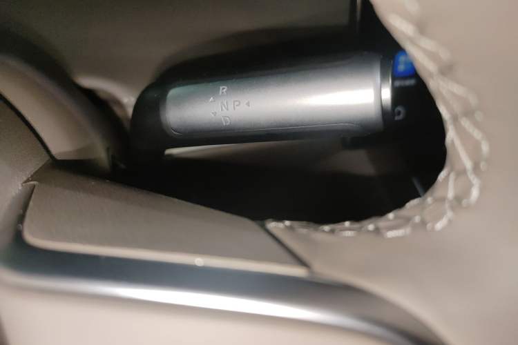 Used Hima S9T 2025 Model Range-Extended Max Gear Lever