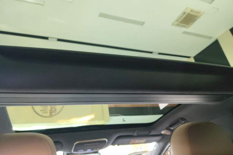 Used Hima S9T 2025 Model Pure Electric Four-Wheel-Drive Ultra Headliner