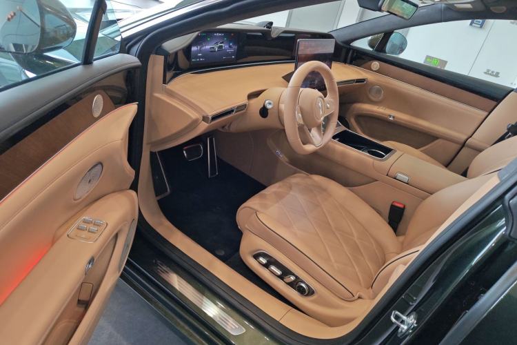 Used Hima S9T 2025 Model Pure Electric Four-Wheel-Drive Ultra Interior 3
