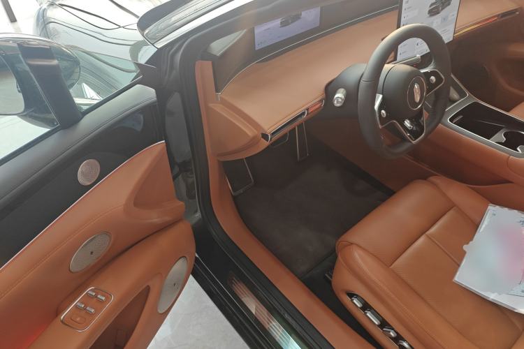 Used Hima S9T 2025 Model Range-Extended Ultra Long-Range Version Interior 3