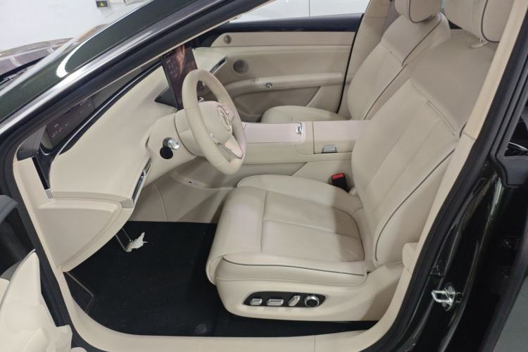 Used Hima S9T 2025 Model Range-Extended Ultra Long-Range Version Left Front Seat