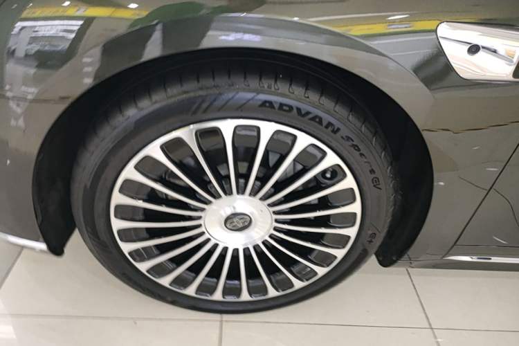 Used Hima S9T 2025 Model Range-Extended Max Long-Range Version Left Front Wheel Hub