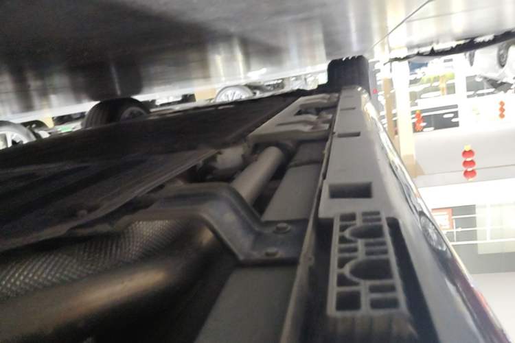 Used Hima S9T 2025 Model Range-Extended Ultra Long-Range Version Left Side Sill