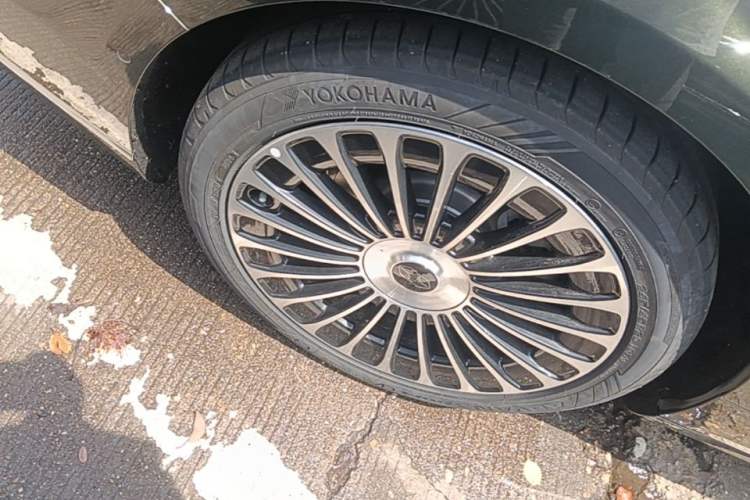 Used Hima S9T 2025 Model Range-Extended Ultra Long-Range Version Right Rear Wheel Hub
